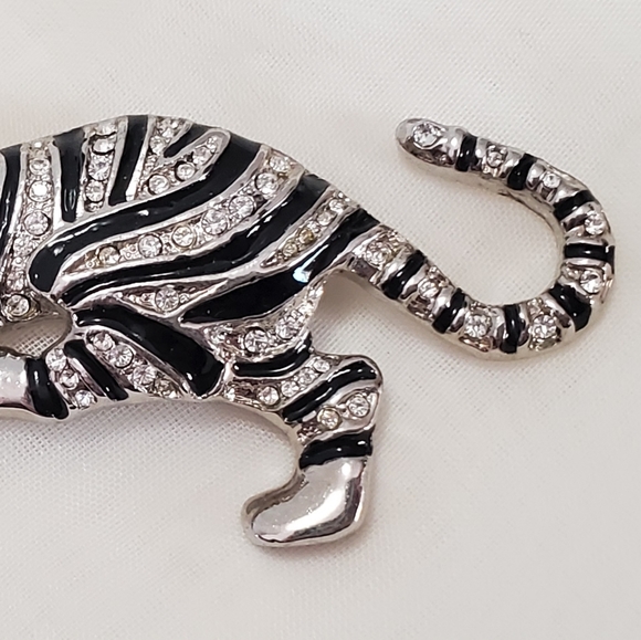 VTG Leopard Rhinestone Studded  Brooch - Picture 5 of 6
